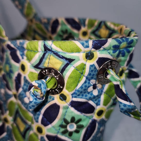 Vera Bradley small purse. - Picture 5 of 10